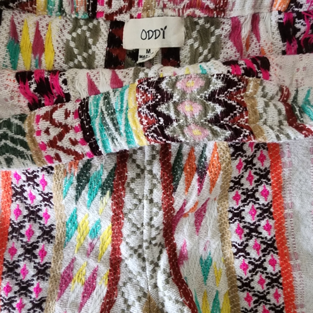 Colorful Patterned Linen Shorts - Picture 4 of 4